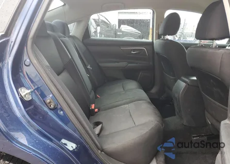 2018 Nissan Altima 2.5 z USA, uszkodzony, nr VIN 1N4AL3AP5JC149602